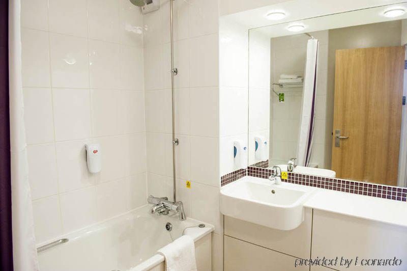 Premier Inn Tewkesbury Εξωτερικό φωτογραφία